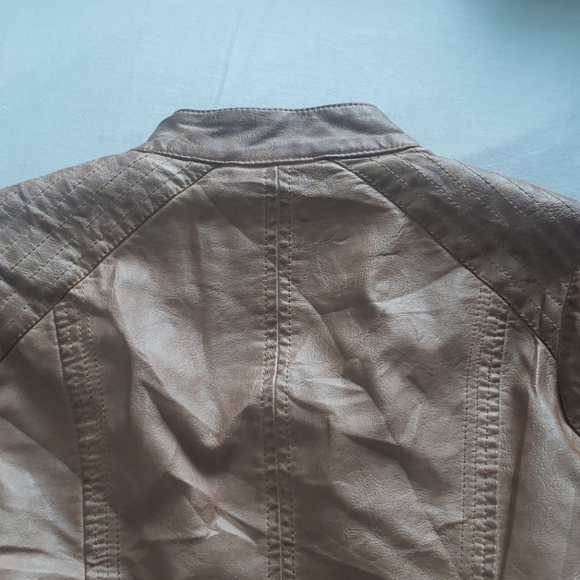 Valerie Stevens Faux Leather Jacket - Picture 6 of 9